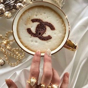 Meet your Posher, Jen